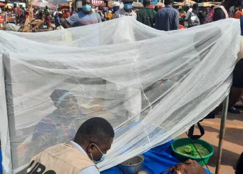 LOCKDOWN: M.O.H starts distribution of mosquito nets to market vendors