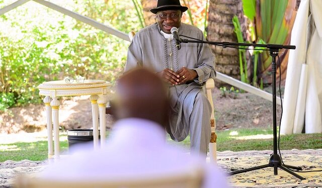 Museveni meets Goodluck Jonathan in Entebbe. Museveni held meetings with the former President of Nigeria who is in Uganda on a working visit.