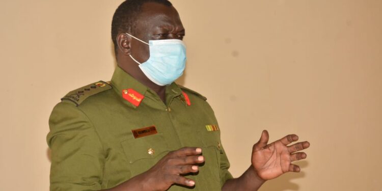 Gen Elwelu tips UPDF officers to secure their end; Gen Kazoora hands over Kaweweta to Gen Ruheesi