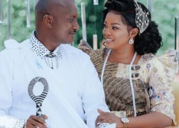 Pastor Bugingo and Makula face 5 years in prison. Yesterday, controversial City lawyer Male Mabirizi dragged the two to court.