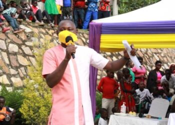 Denis Onyango’s Mamelodi Sundowns to visit Rukungiri on Sunday. South African football team Mamelodi Sundowns to visit Bwambara Sub County Rukungiri district on Boxing Day.