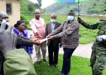 Uganda to engage Rwanda over SFC soldier held in Rwanda. The Kabale RDC Godfrey Nyakahuma has assured the family of Private Ronald Arinda.