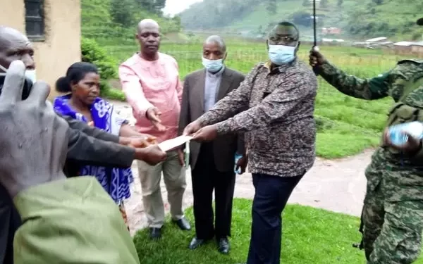 Uganda to engage Rwanda over SFC soldier held in Rwanda. The Kabale RDC Godfrey Nyakahuma has assured the family of Private Ronald Arinda.