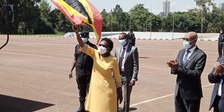 Health Minister launches distribution cold chain equipment for vaccines