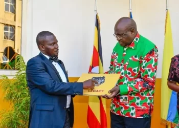 NRM SG Hon Todwong meets his Burundi ruling party counterpart in Kampala ahead of the burrial of the Parliament of Uganda falled speaker.